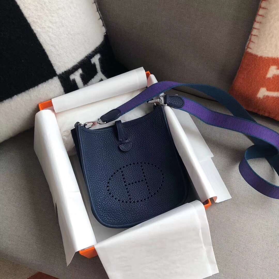 에르메스 미니 에블린16 블루뉘 인디고 은장 토고가죽